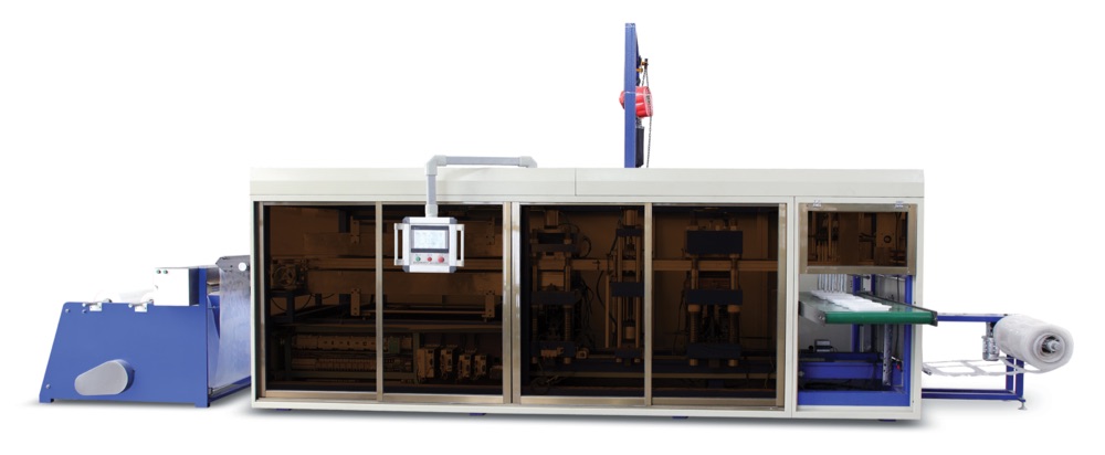 MACHINE DE THERMOFORMAGE MULTISTATION